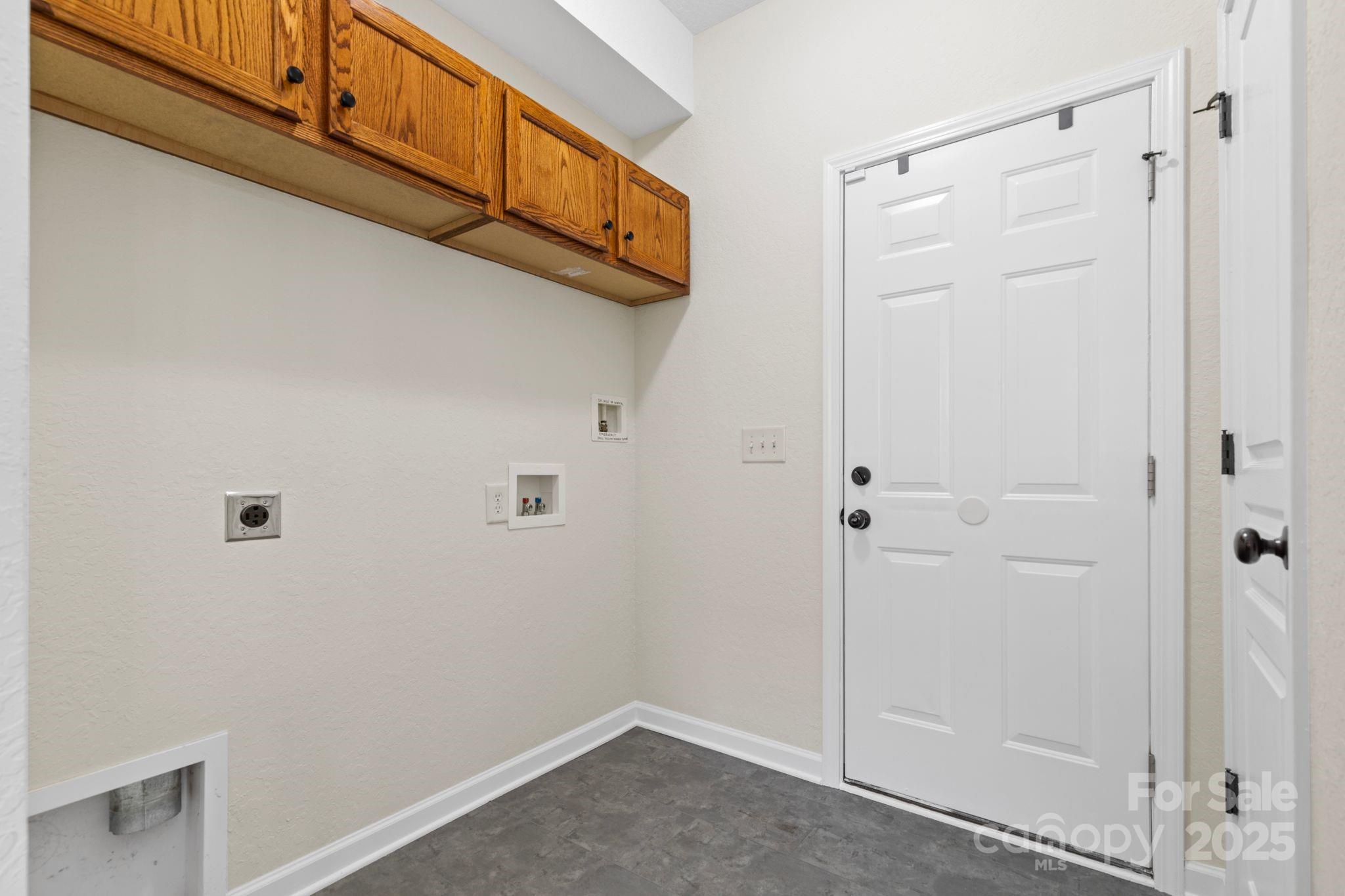 546 Calen Lane