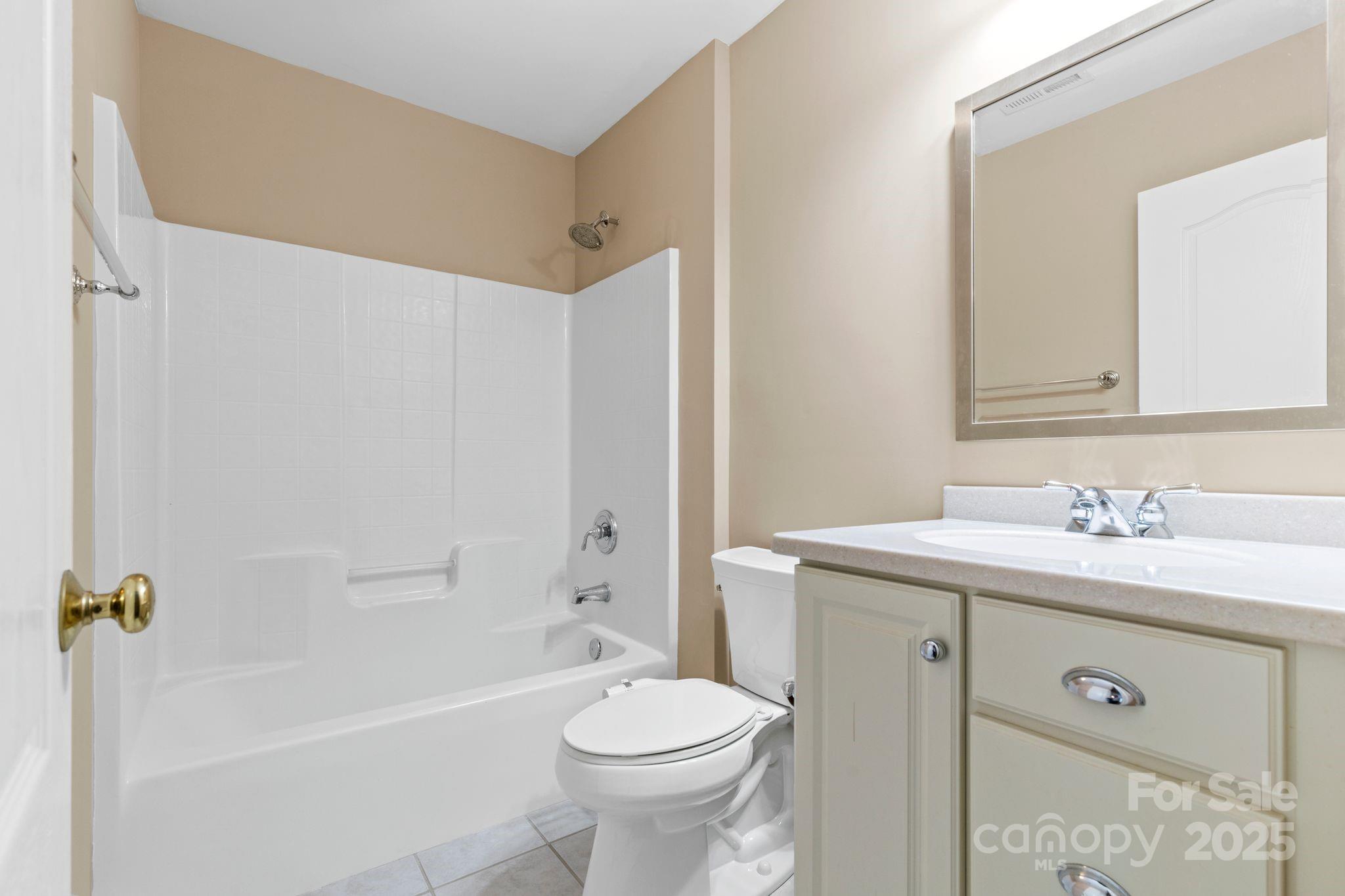 9711 Arlington Oaks Drive