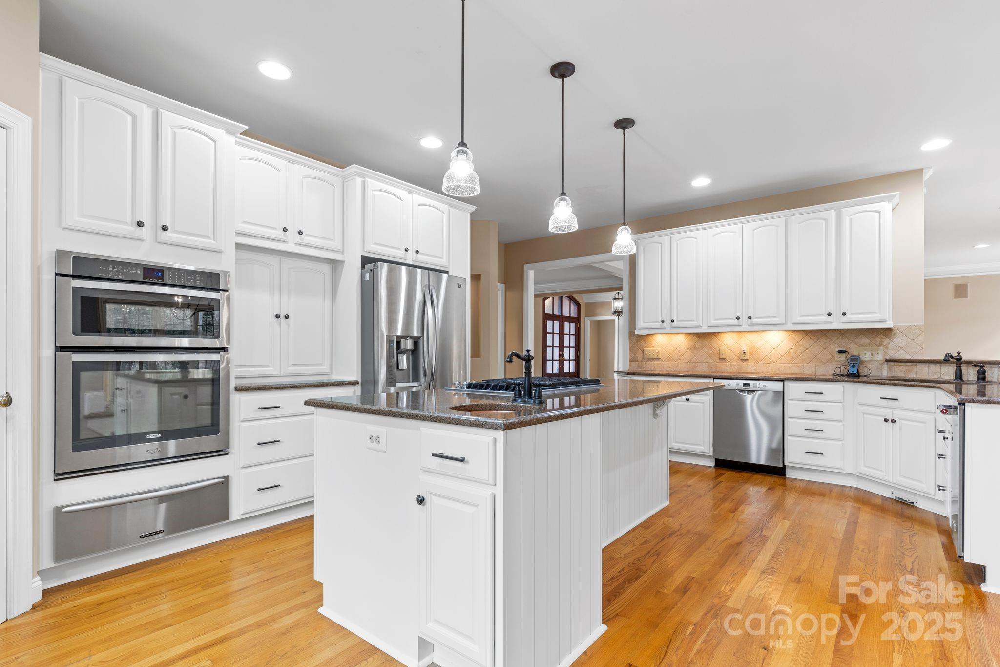 9711 Arlington Oaks Drive