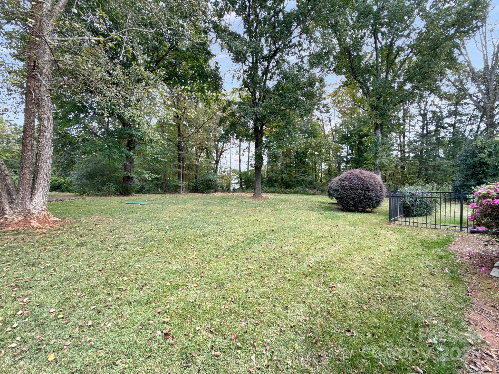 9711 Arlington Oaks Drive