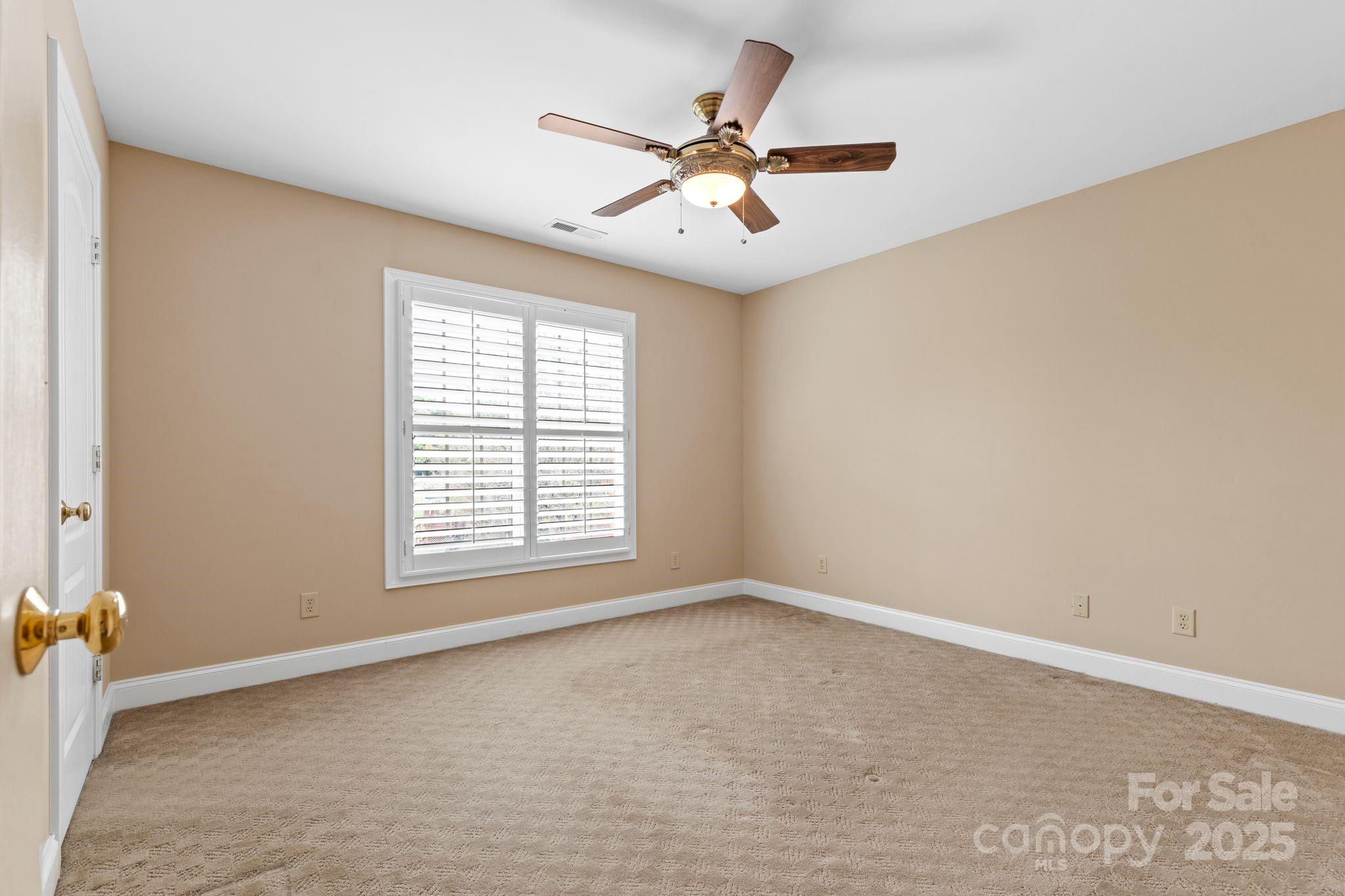 9711 Arlington Oaks Drive