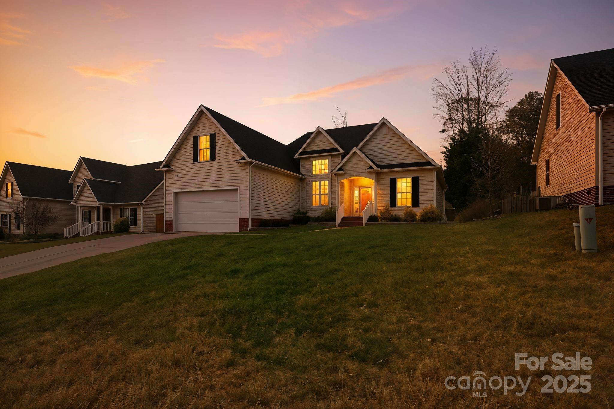 2373 Sweetbriar Lane