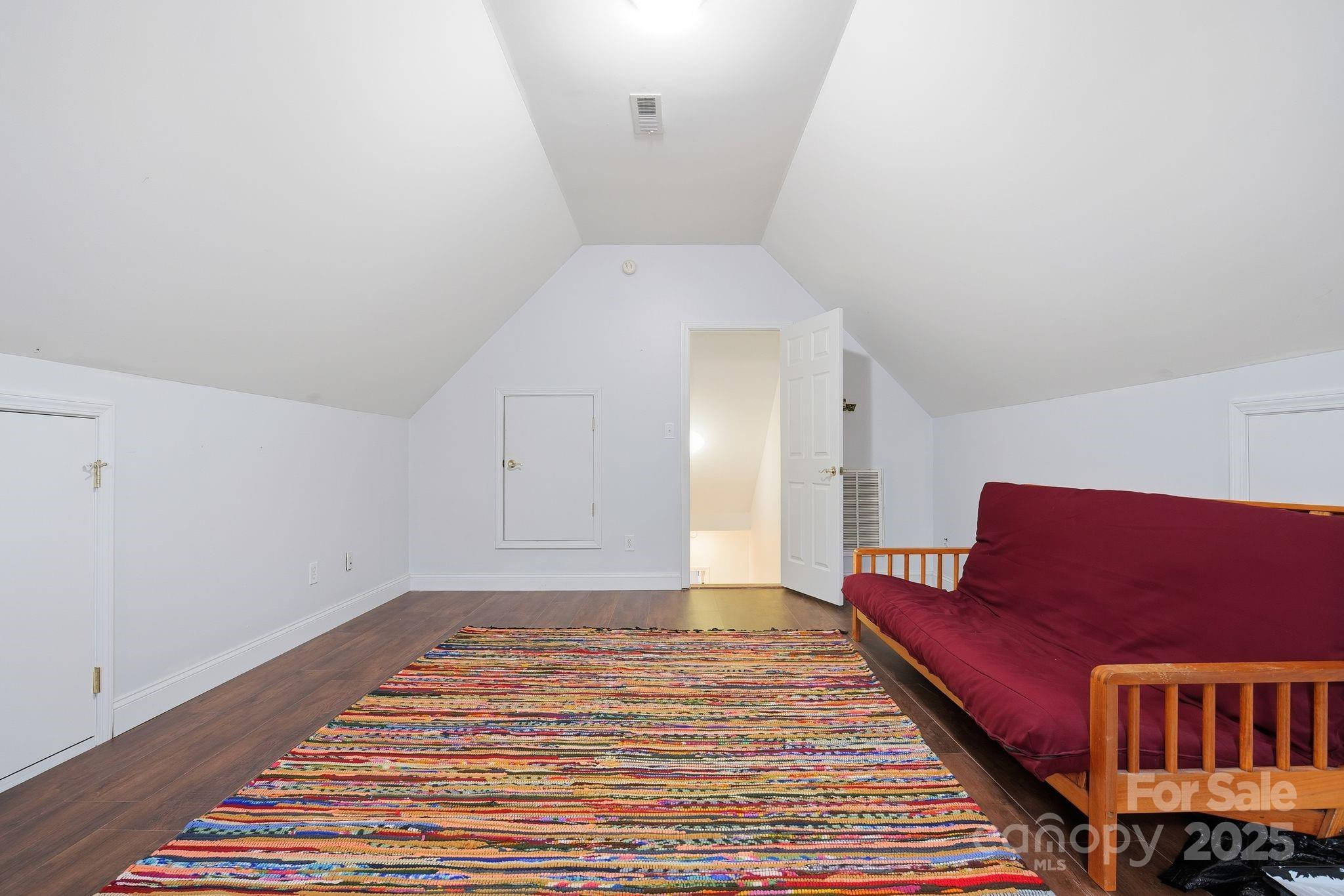 2373 Sweetbriar Lane