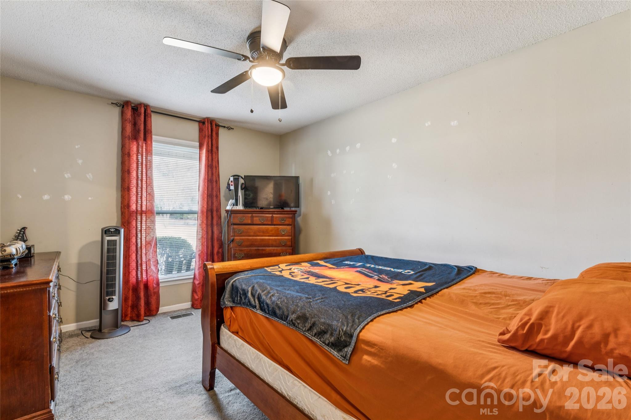 2501 Castlewood Drive