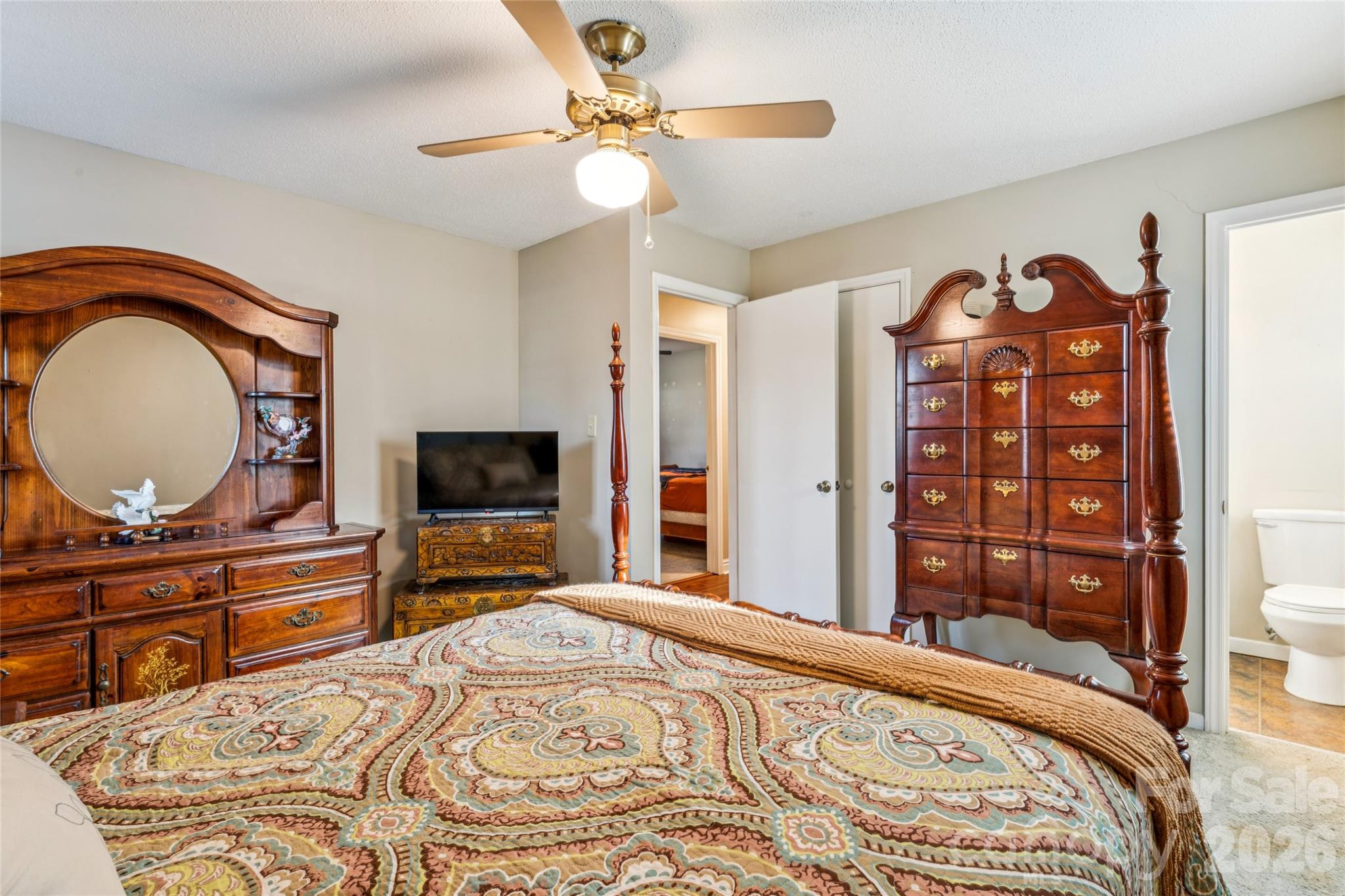 2501 Castlewood Drive