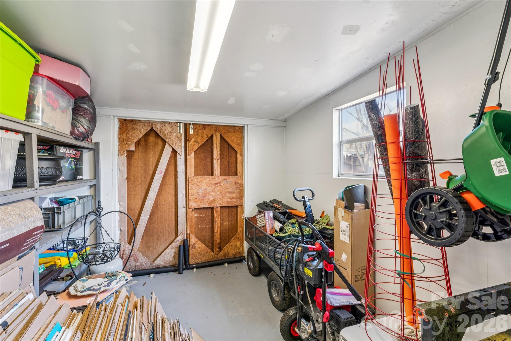 2501 Castlewood Drive