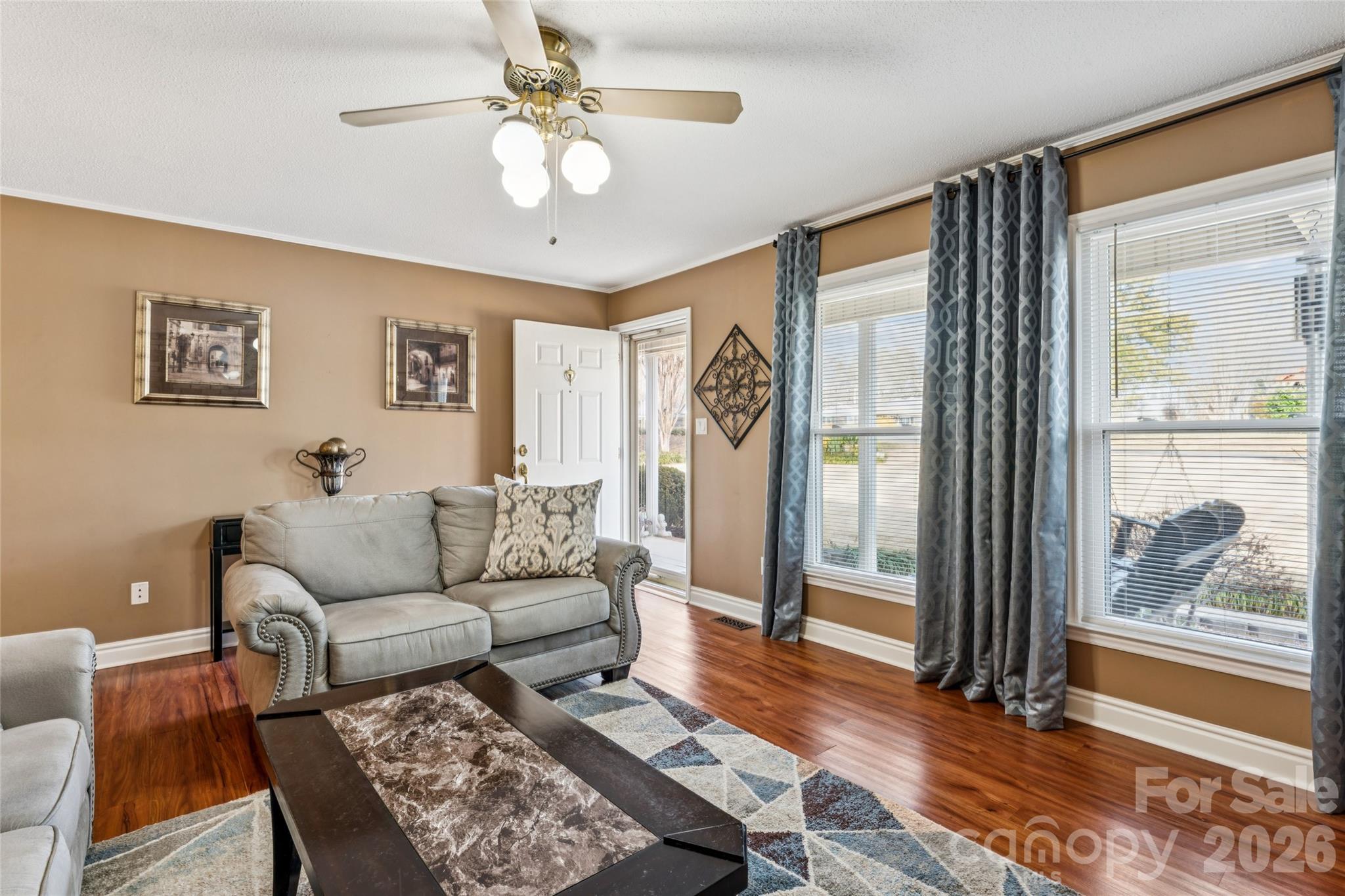 2501 Castlewood Drive