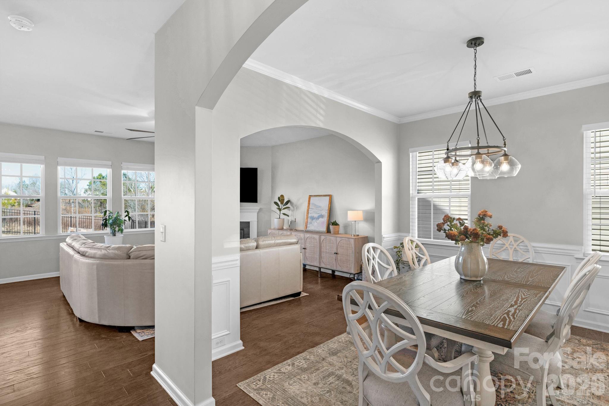 4280 Coachwhip Avenue