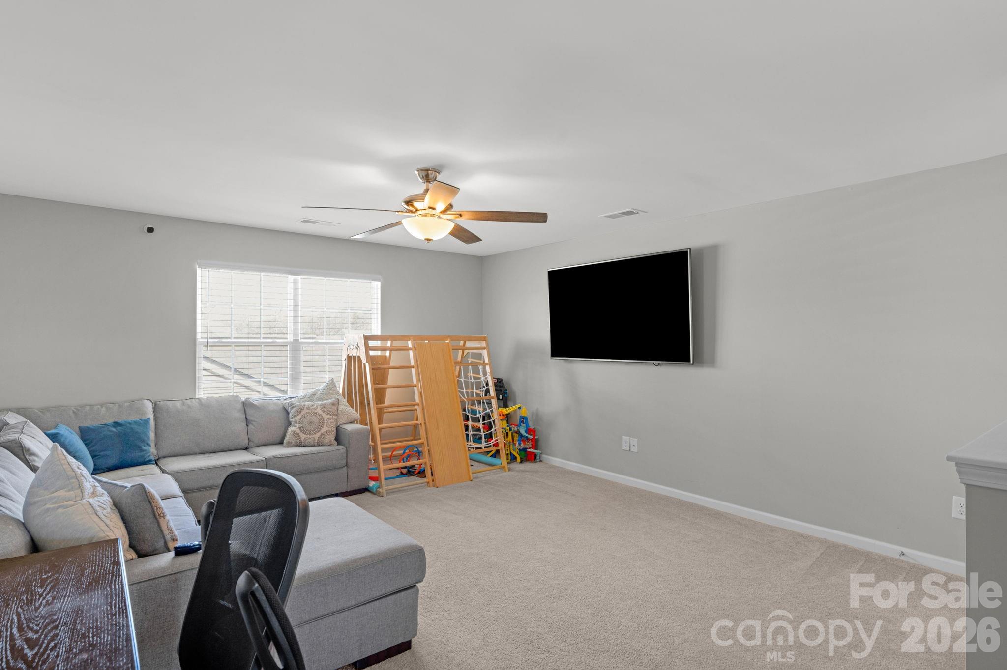 4280 Coachwhip Avenue