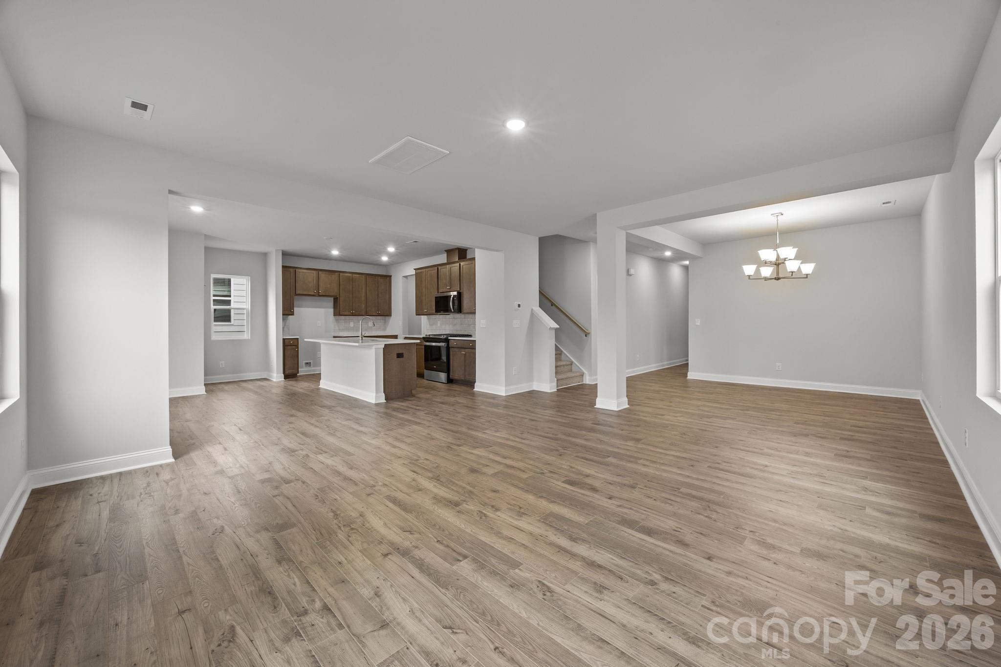 1020 Broken Spur Road