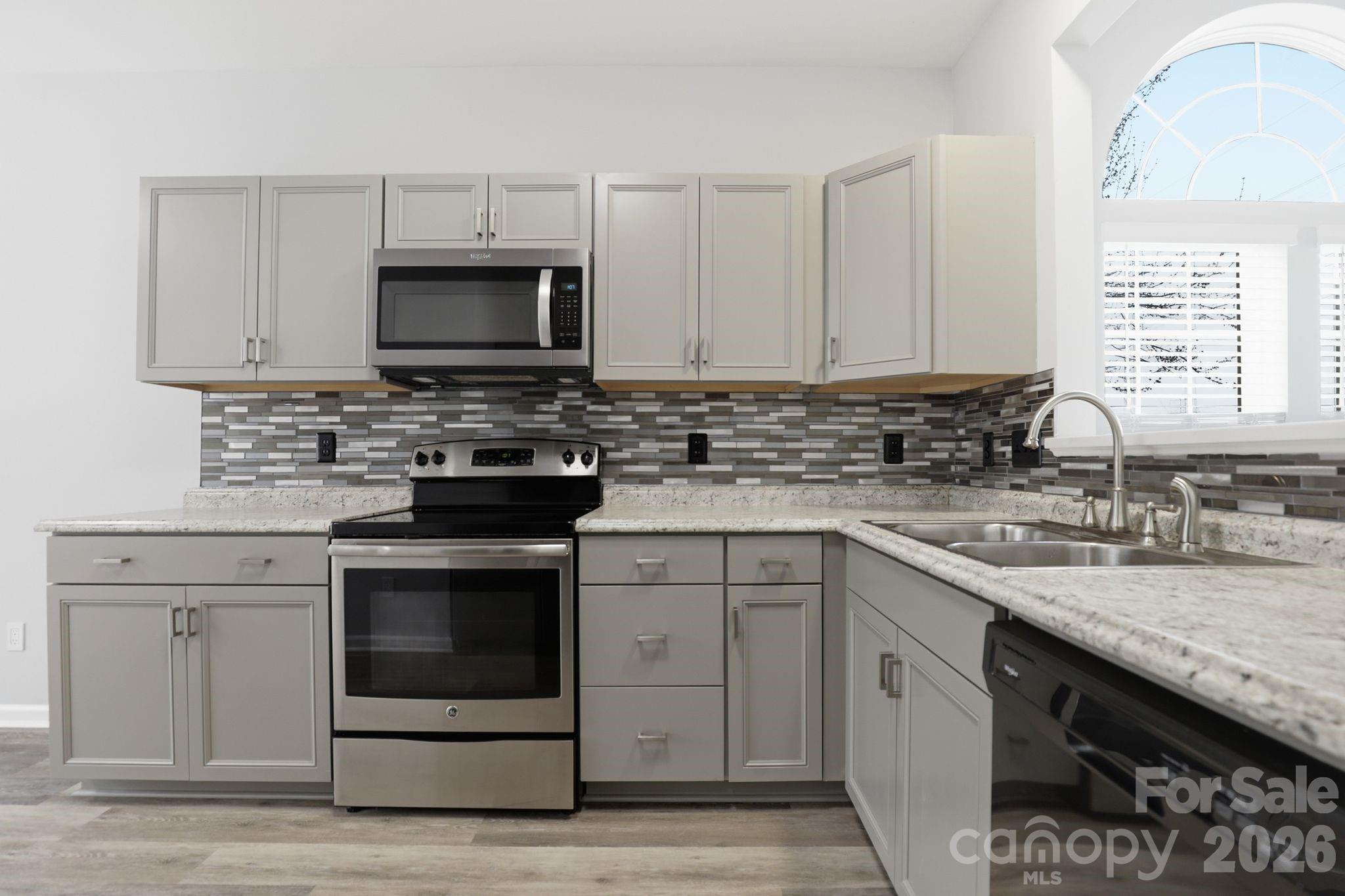 7978 Mariners Pointe Circle