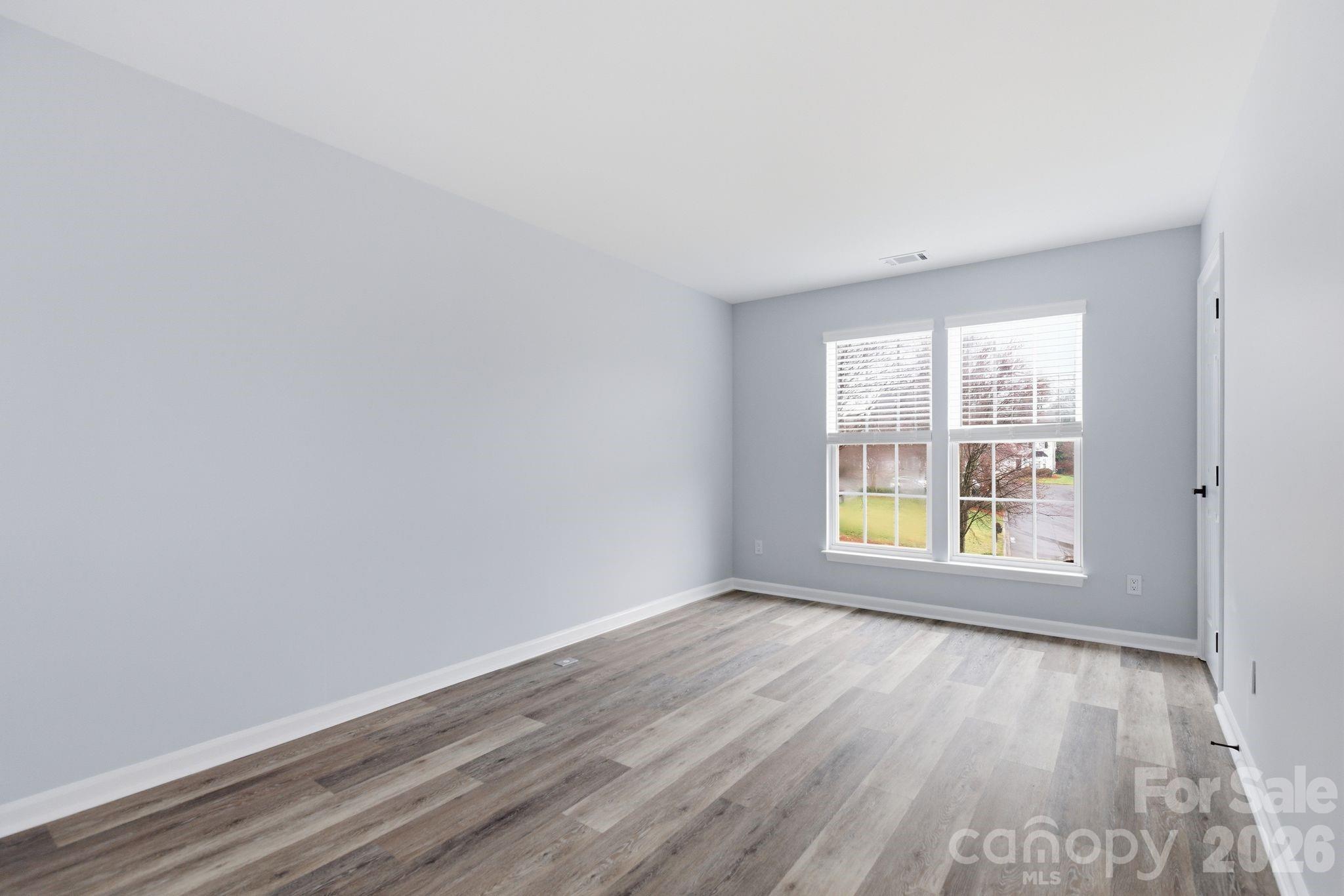 7978 Mariners Pointe Circle