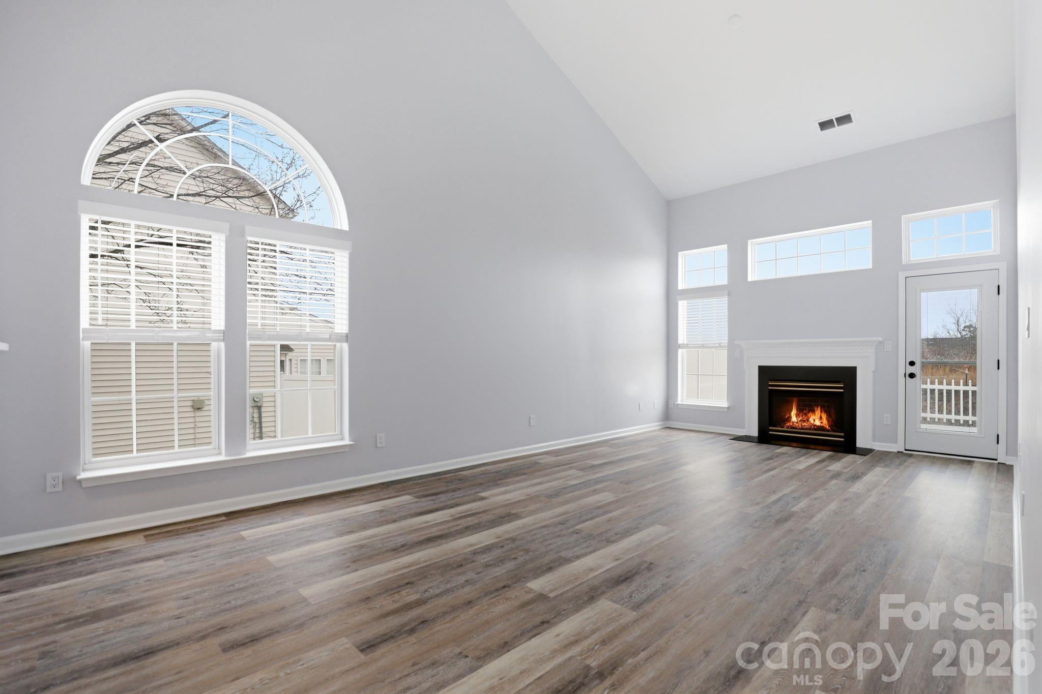 7978 Mariners Pointe Circle