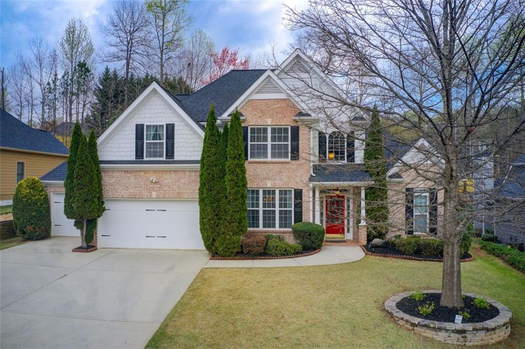 205 Thorn Creek Way
