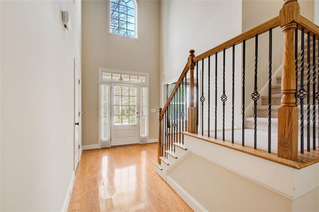 205 Thorn Creek Way
