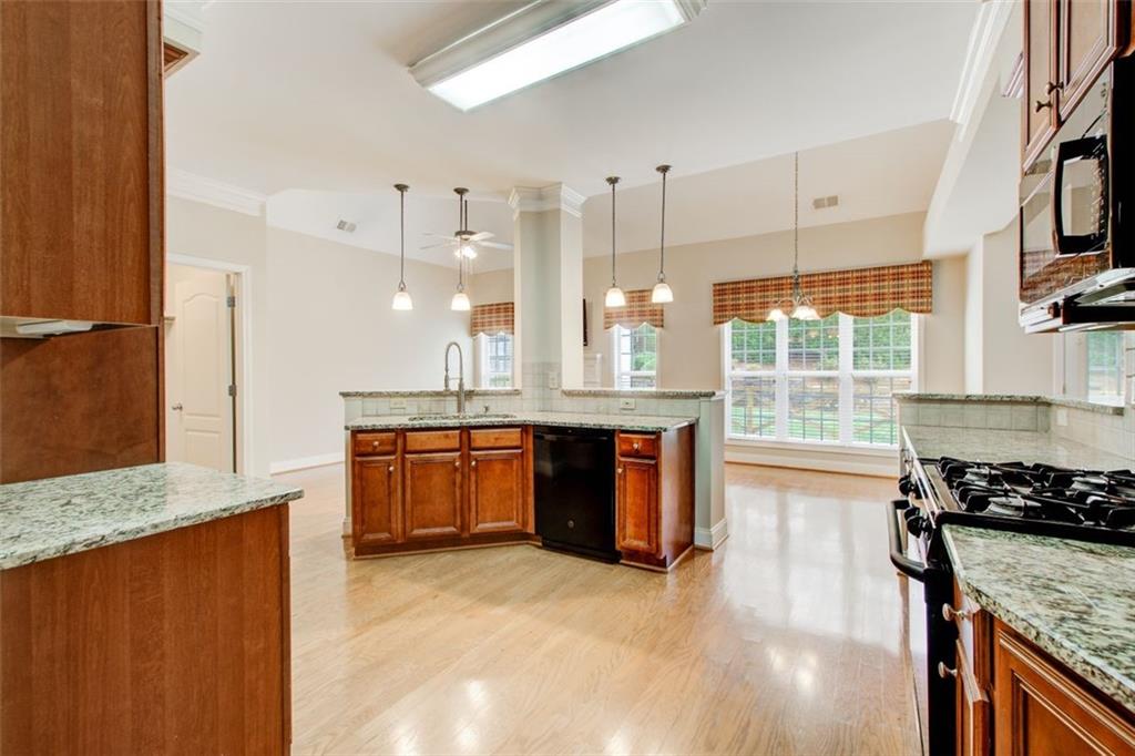 205 Thorn Creek Way