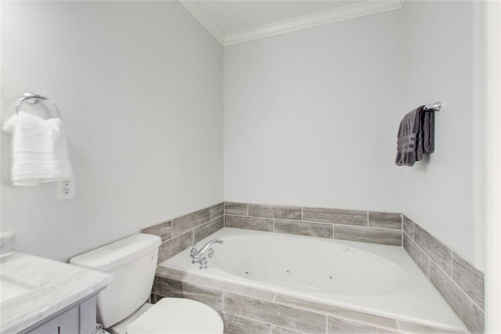 171 Johnson Ferry Road NW
