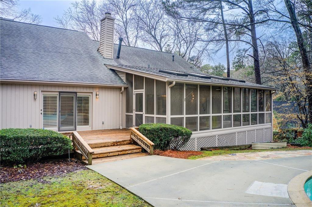 925 Ivy Falls Drive