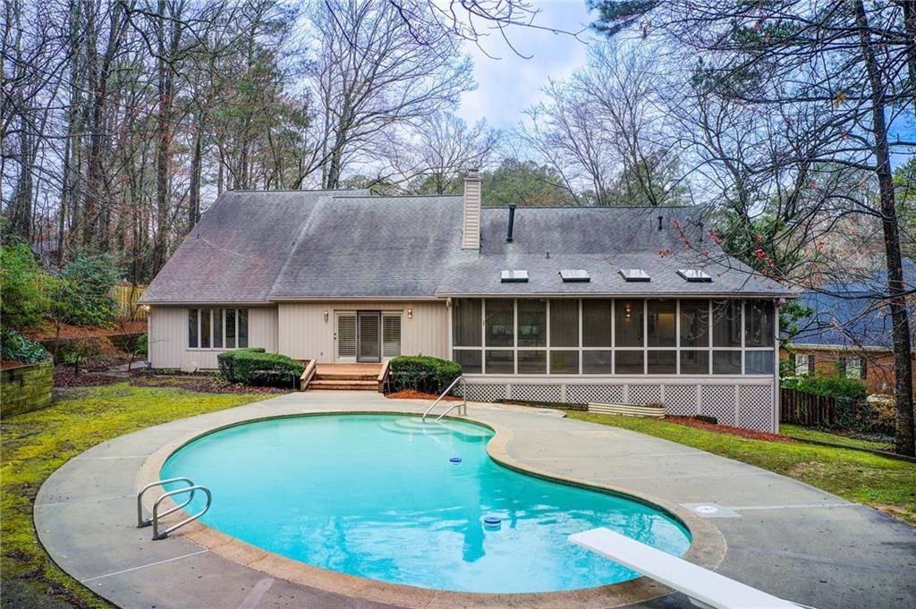 925 Ivy Falls Drive