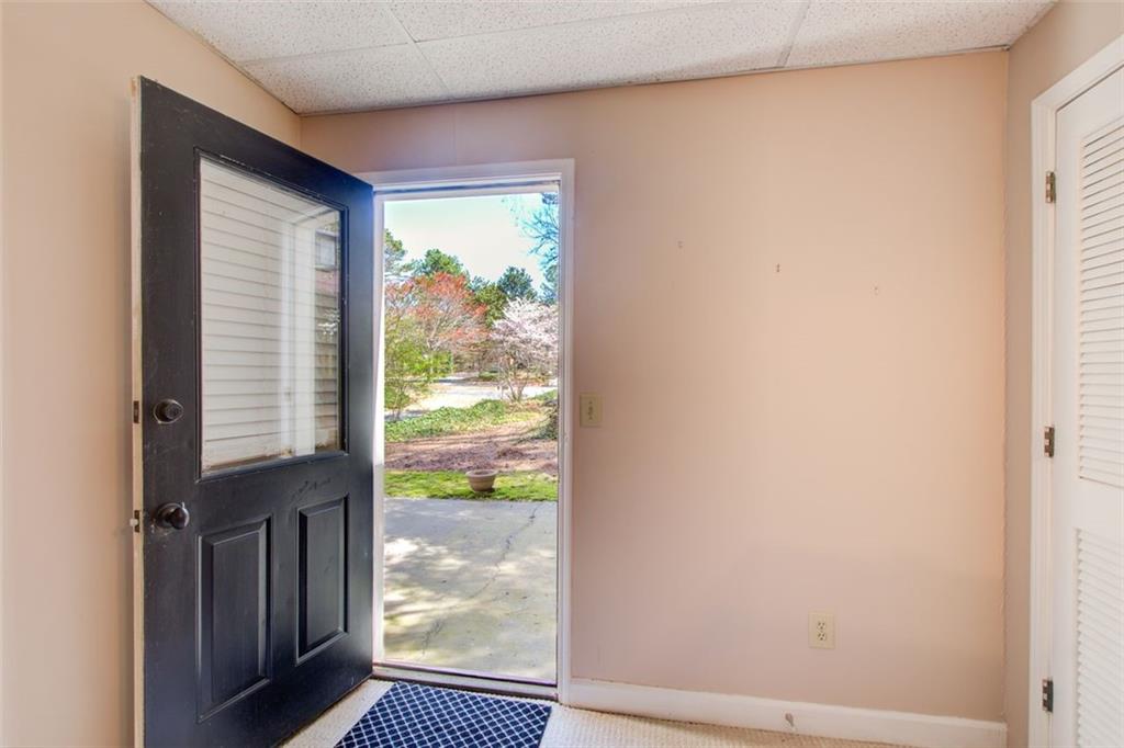 7155 Roswell Road Unit 44