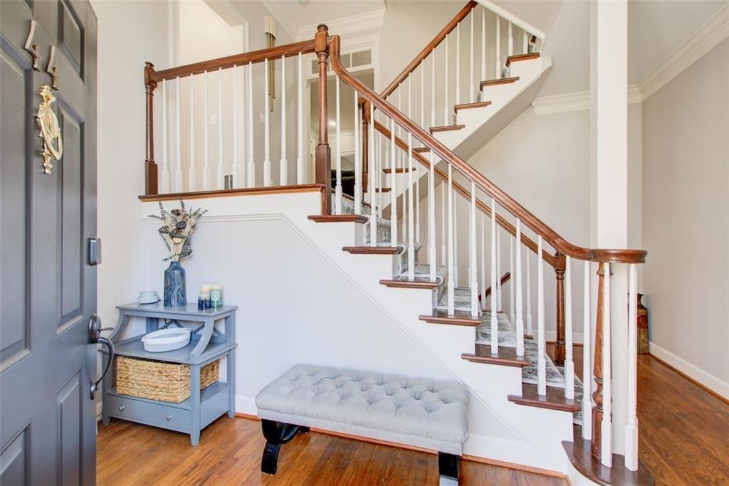 7155 Roswell Road Unit 44
