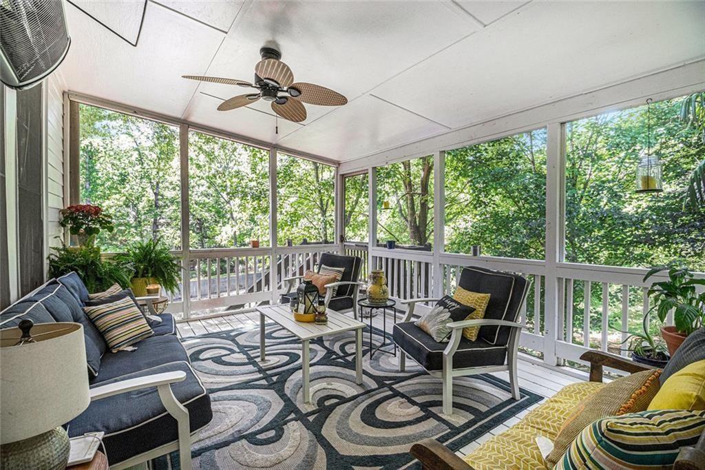 1600 Heritage Trail