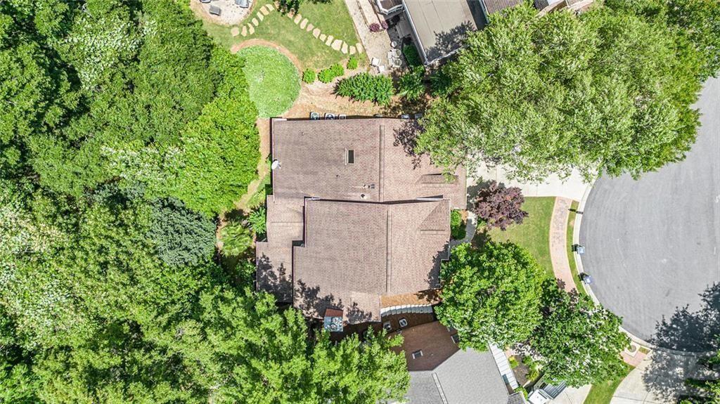 1600 Heritage Trail