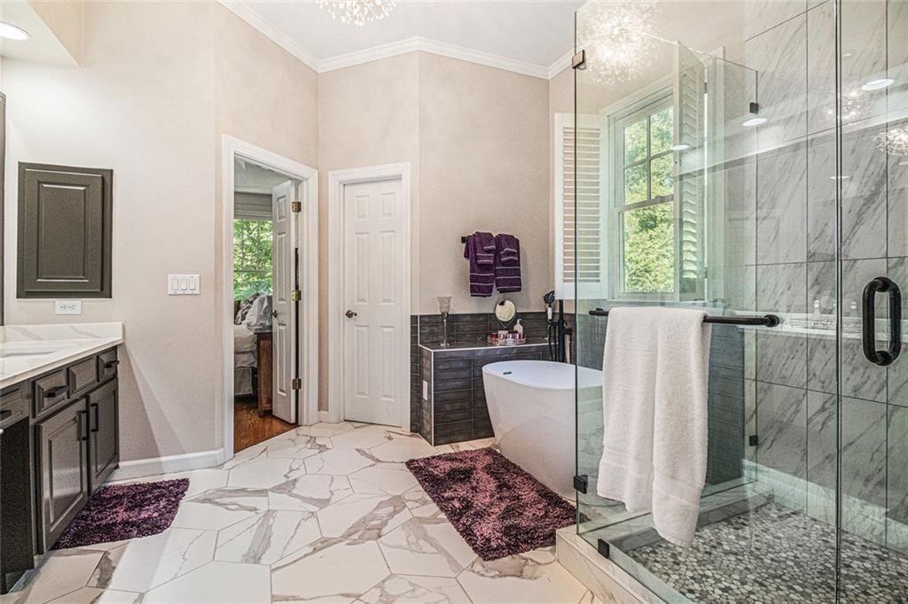 1600 Heritage Trail