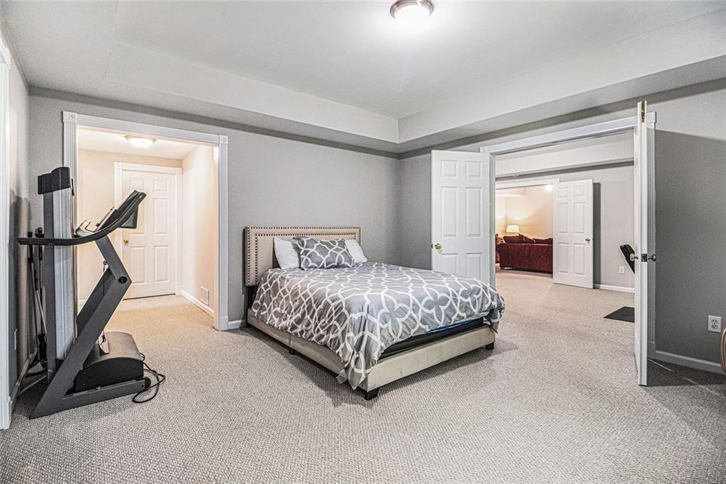 1600 Heritage Trail