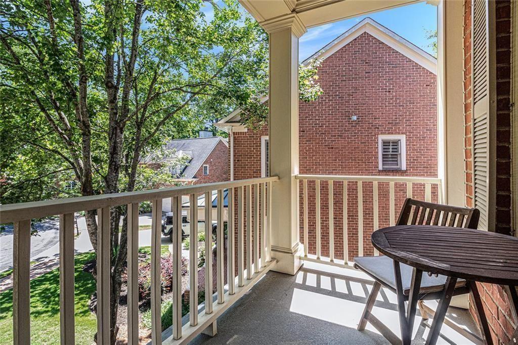 1600 Heritage Trail