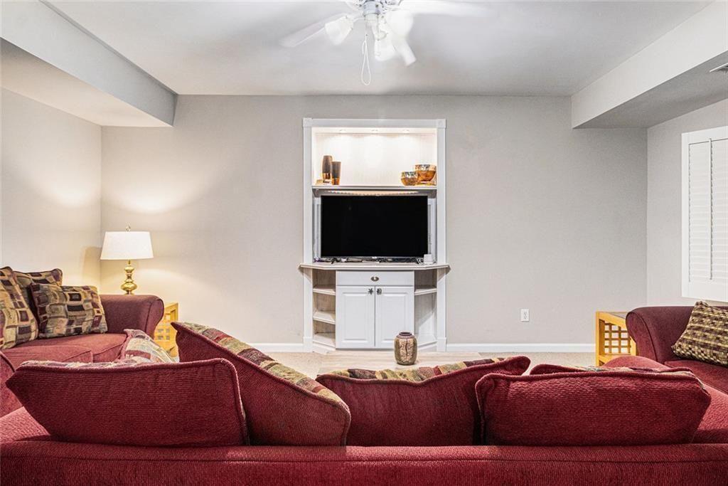 1600 Heritage Trail
