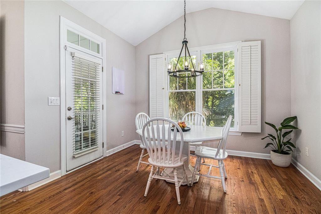 1600 Heritage Trail