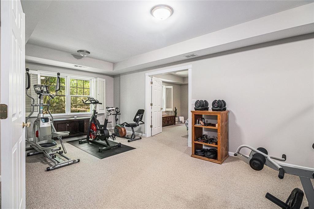 1600 Heritage Trail