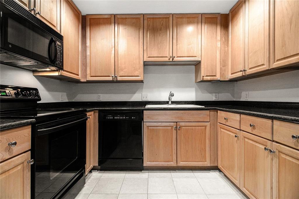 195 14th Street NE Unit 303