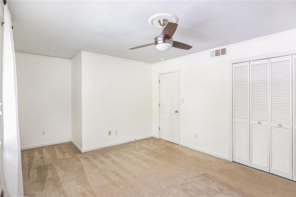 6940 Roswell Road Road Unit 16B