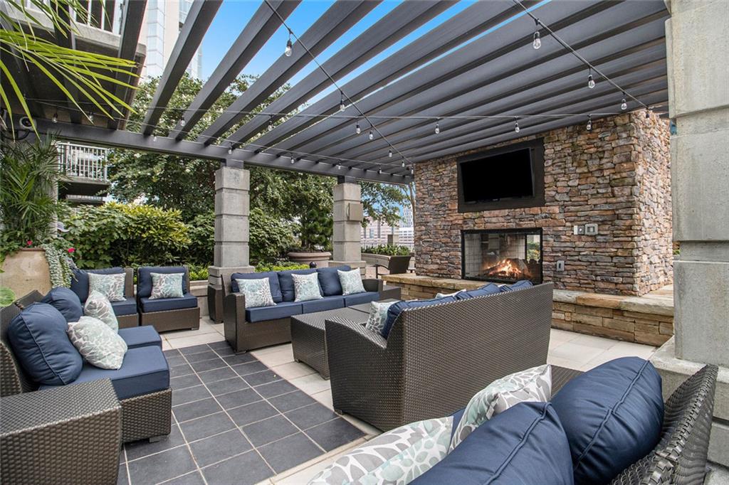 855 Peachtree Street NE Unit 2002