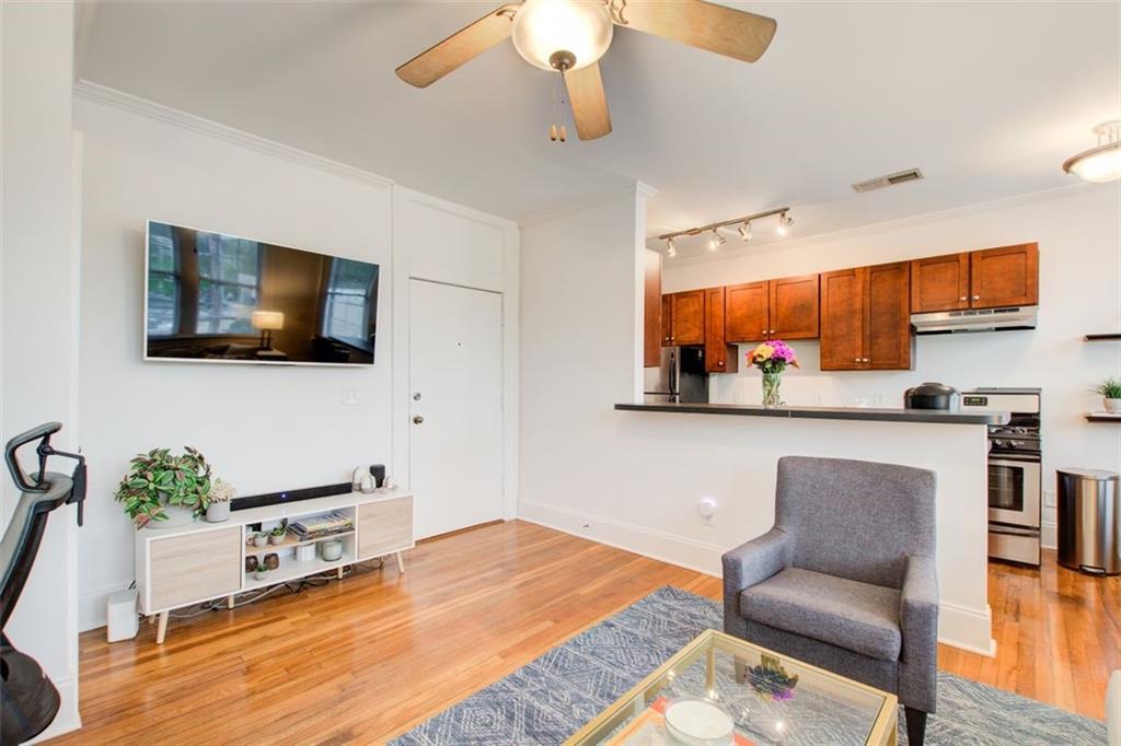 733 Frederica Street NE Unit 12