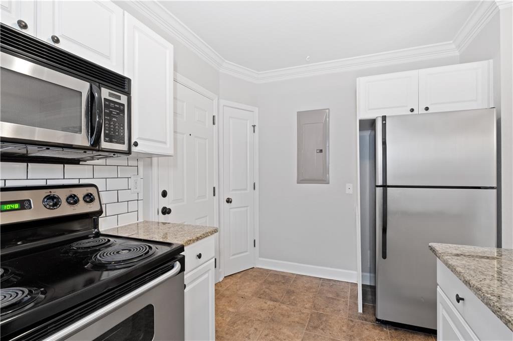 115 Peachtree Memorial Drive NW Unit B3