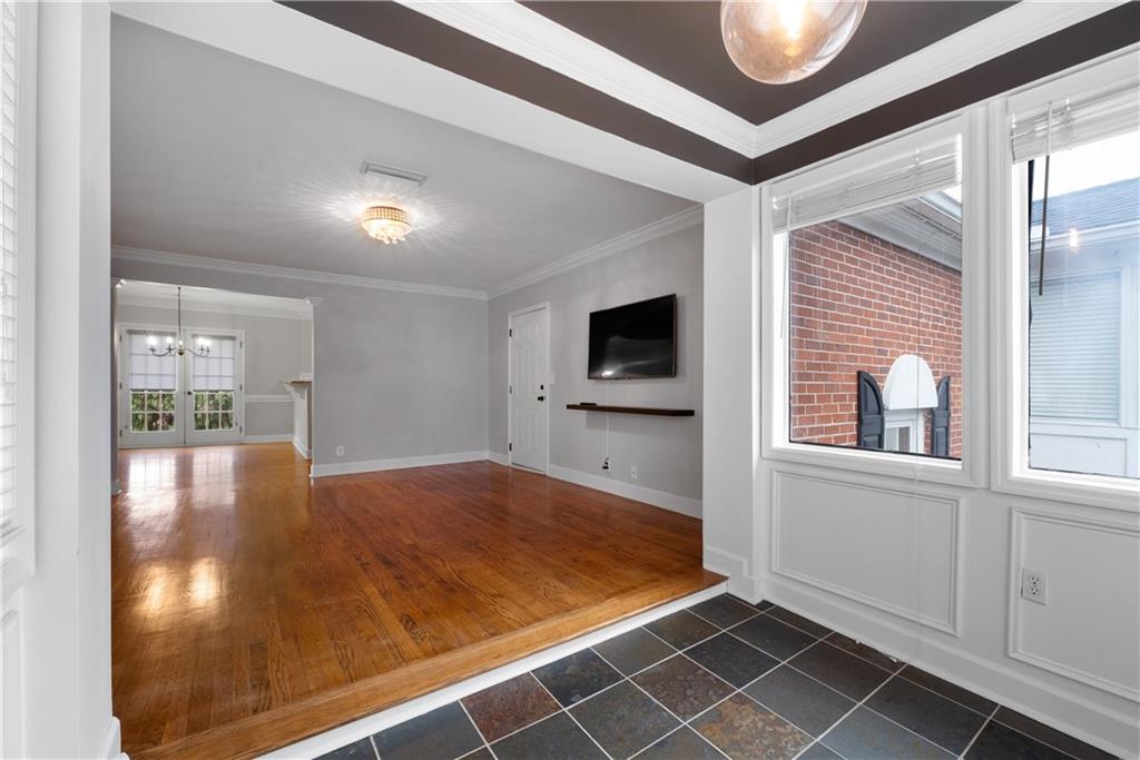 115 Peachtree Memorial Drive NW Unit B3
