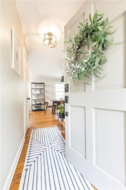 1295 Lindenwood Lane NE