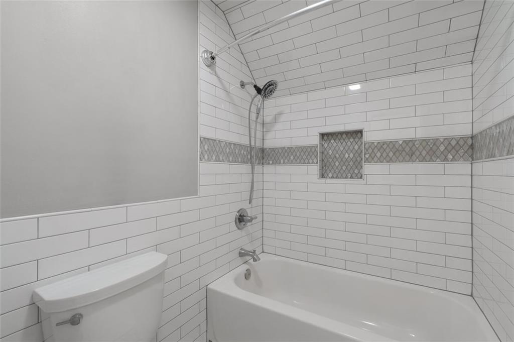 190 Red Hawk Trail