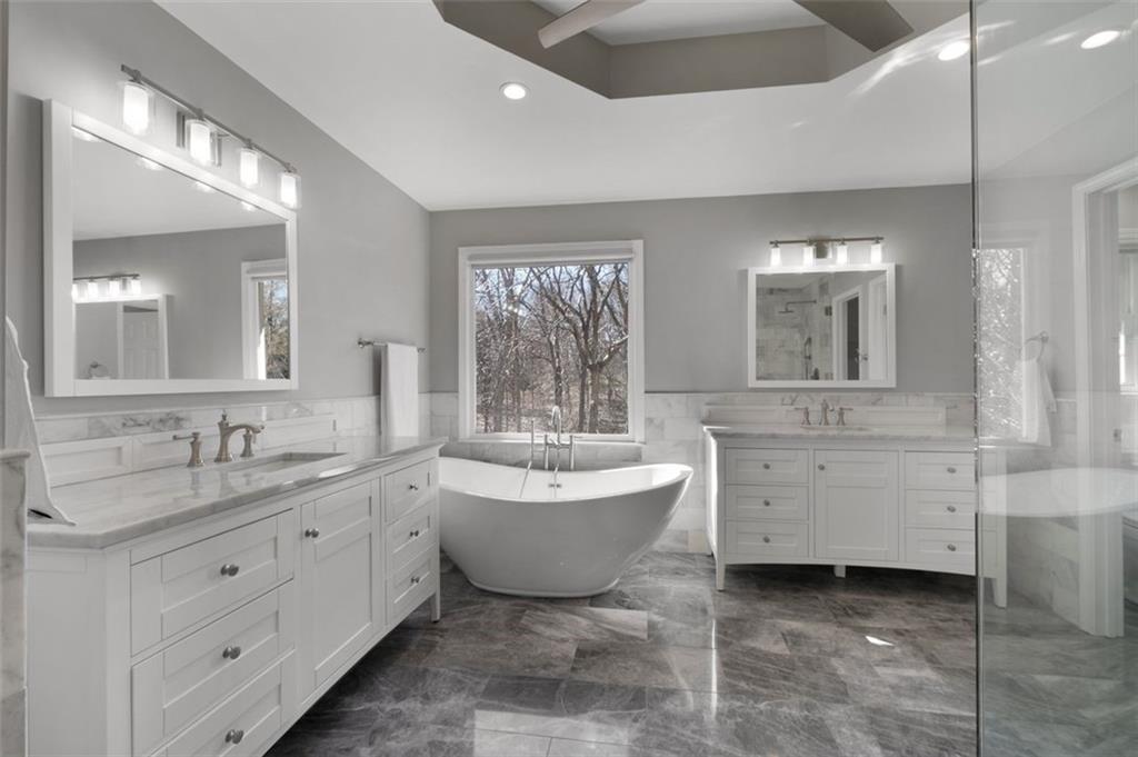 190 Red Hawk Trail