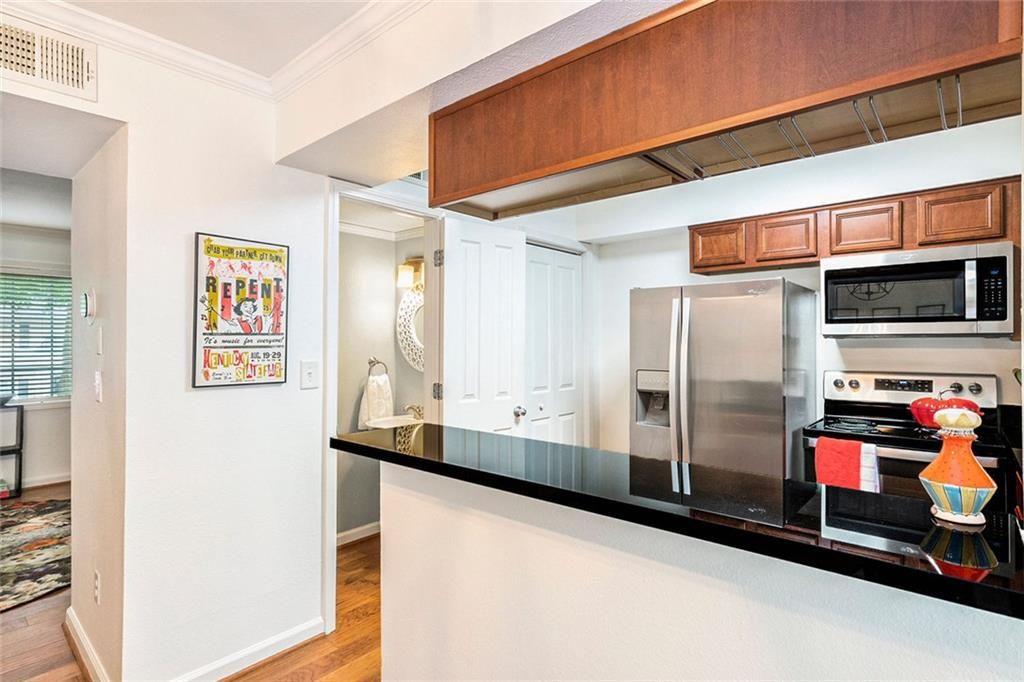 6940 Roswell Road Unit 16B