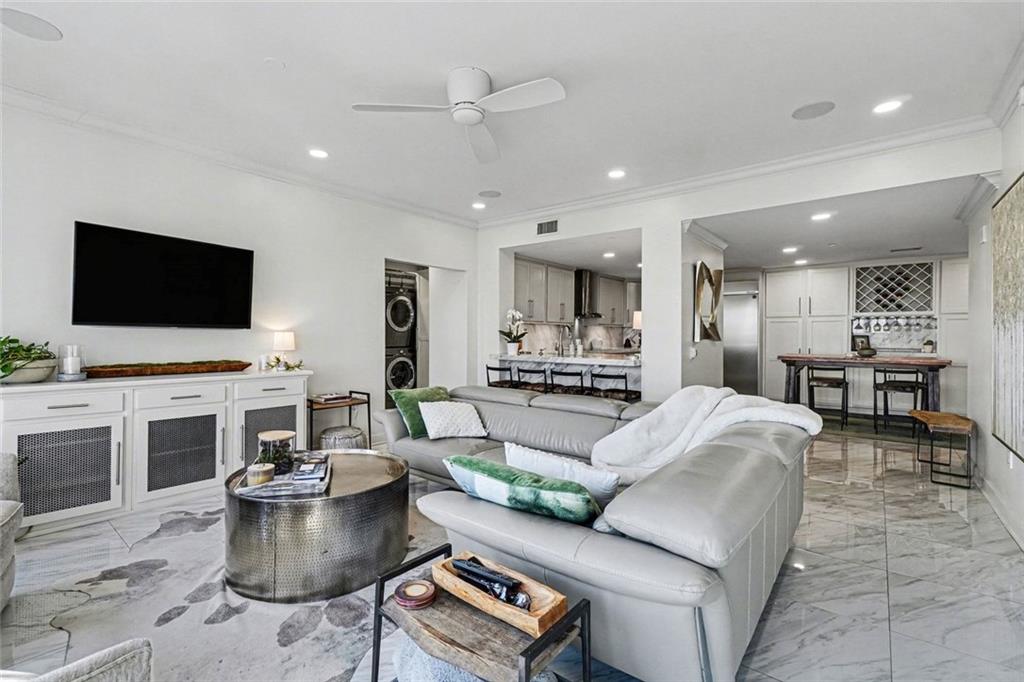 195 14th Street NE Unit 2806