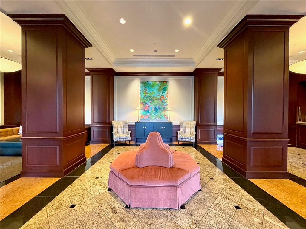 195 14th Street NE Unit 2806