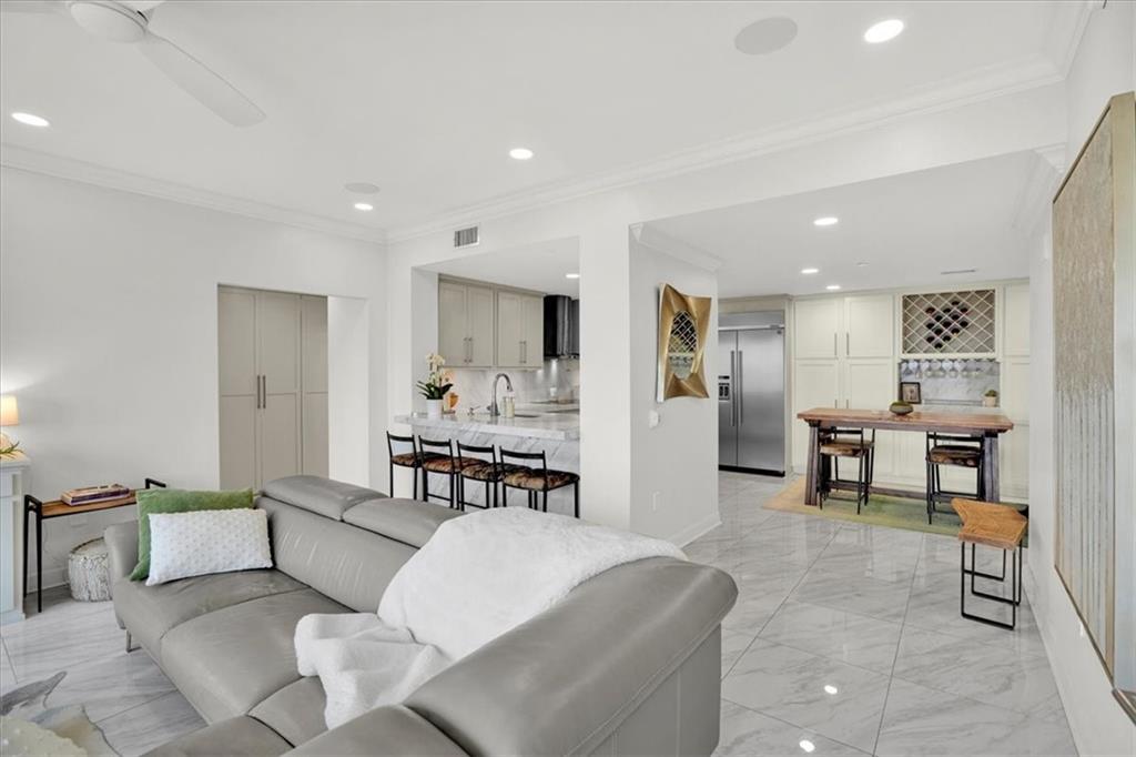 195 14th Street NE Unit 2806