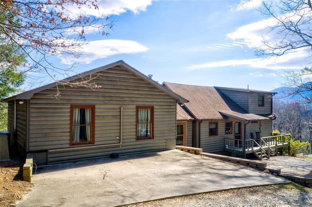 56 Fairview Avenue