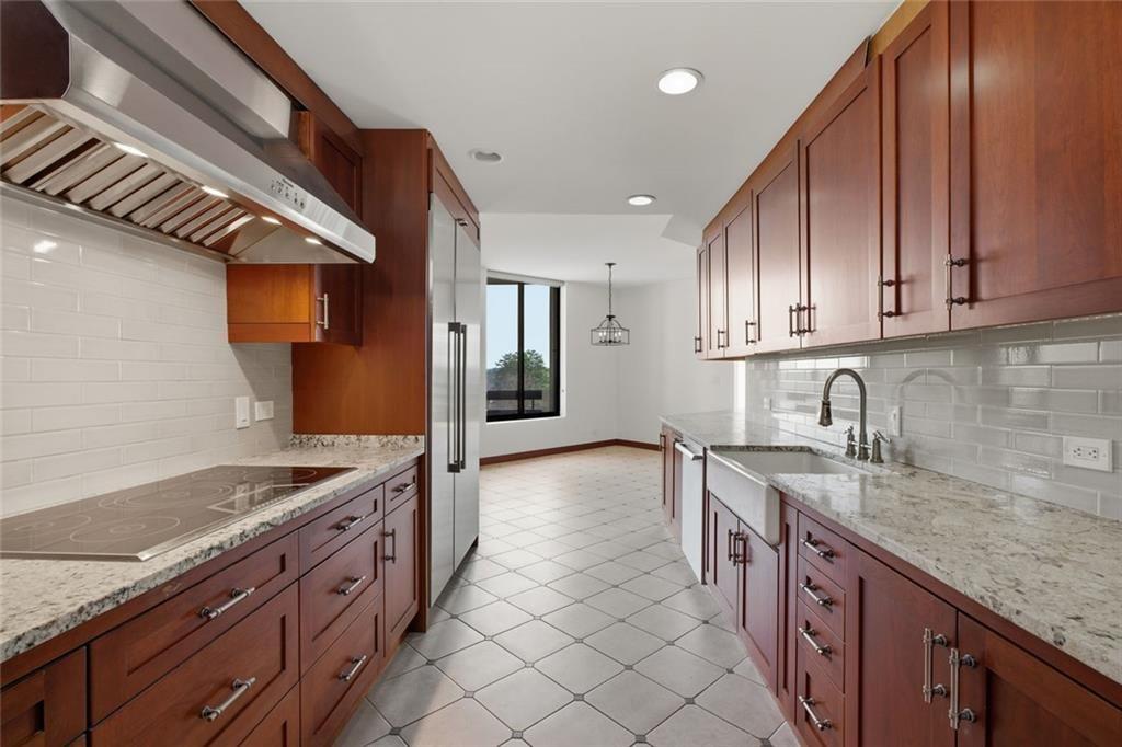 2660 Peachtree Road NW Unit 9G