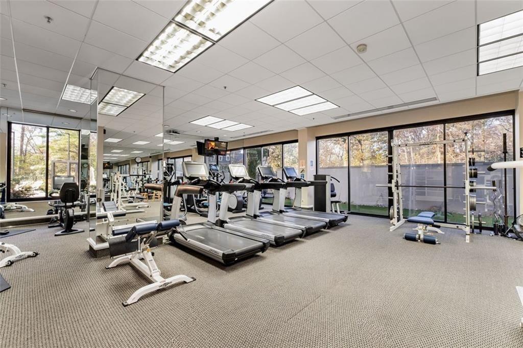 2660 Peachtree Road NW Unit 9G