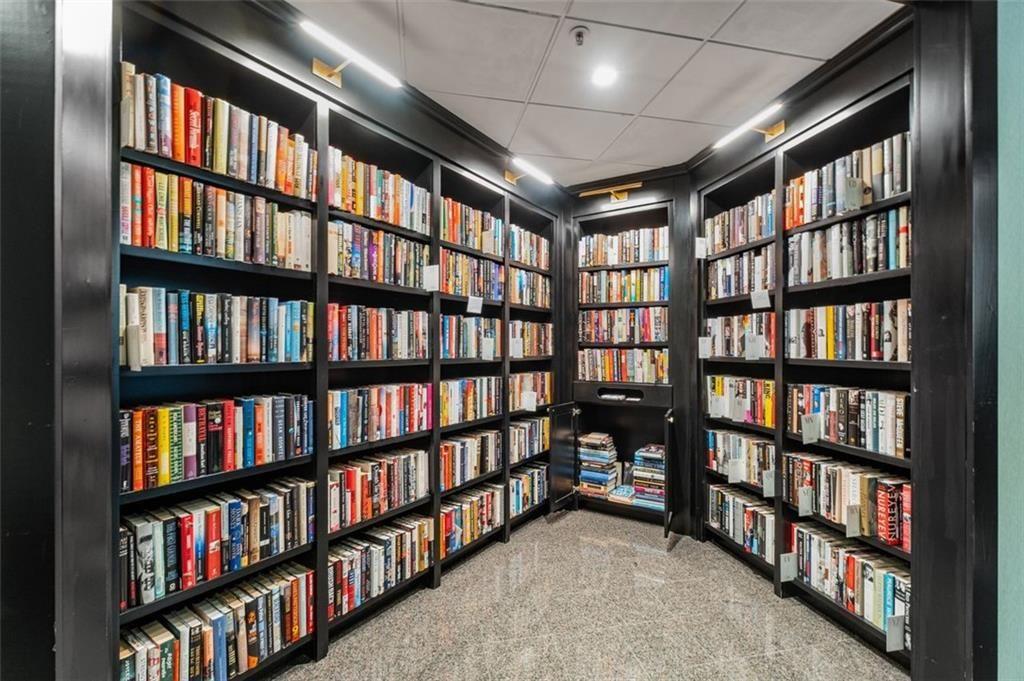 2660 Peachtree Road NW Unit 9G